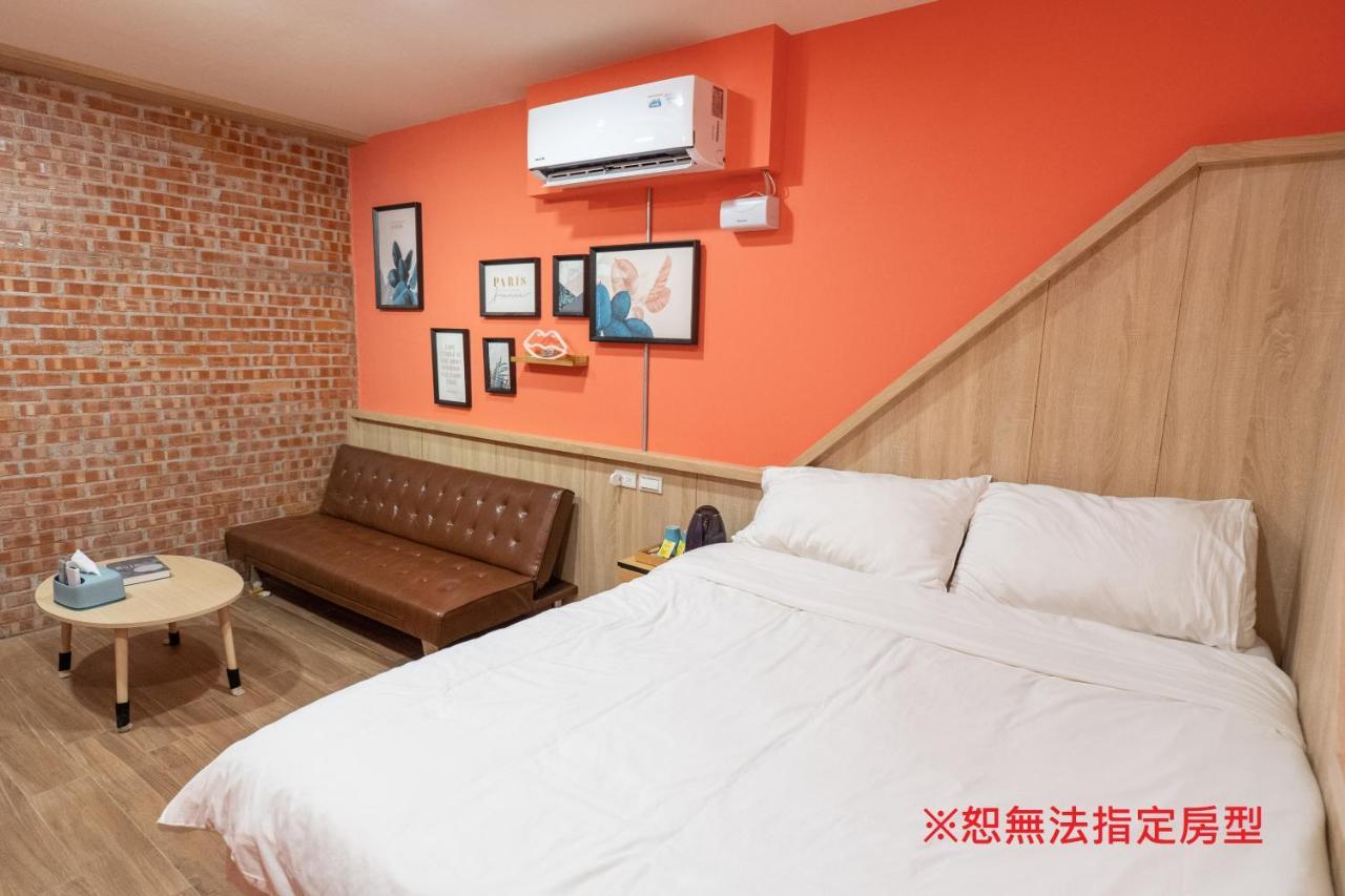Chief Homestay Tainan Buitenkant foto