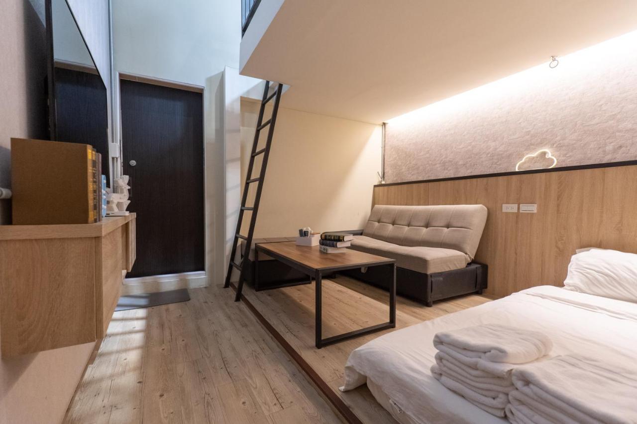 Chief Homestay Tainan Buitenkant foto
