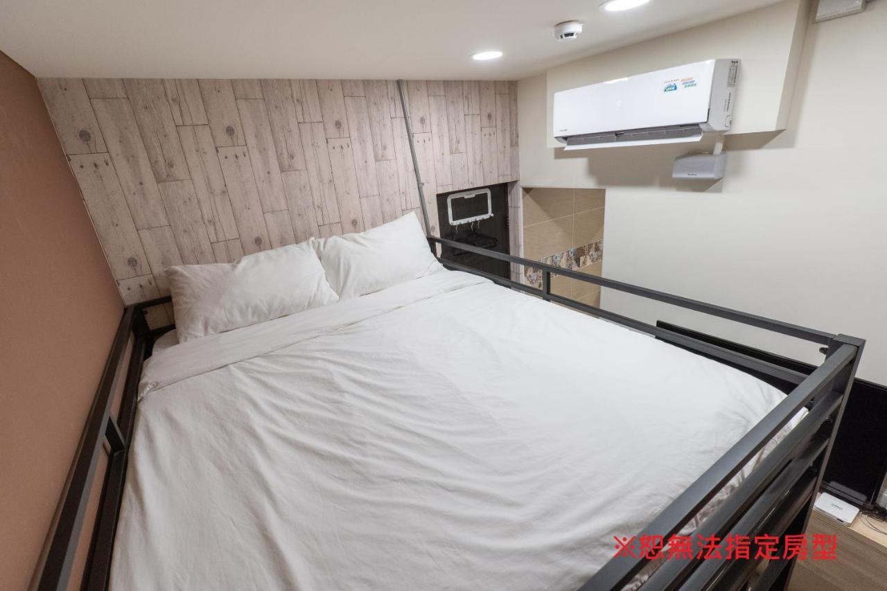 Chief Homestay Tainan Buitenkant foto