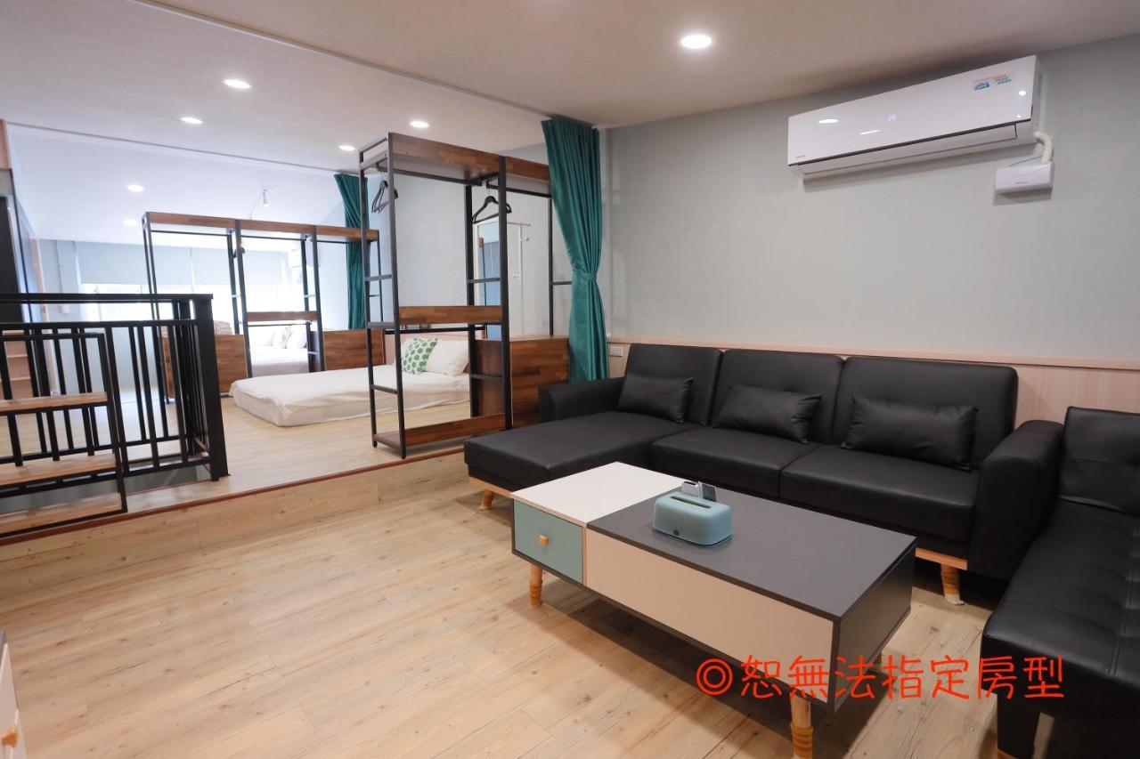 Chief Homestay Tainan Buitenkant foto